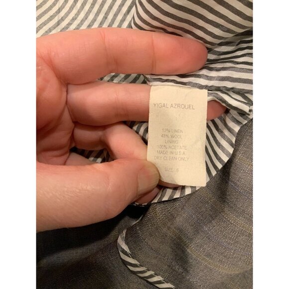 Yigal Azrouel Gray Pinstriped Blazer W/ Notched Collar, Size 6 (US) - Picture 9 of 9